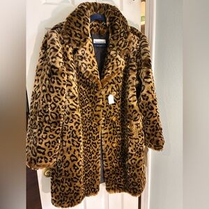 Pamela McCoy Tan Leopard Teddy Jacket